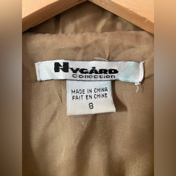 Gorgeous floral jacket! Boho embroidered flowers wool-blend tweed Nygard coat - Picture 7 of 16